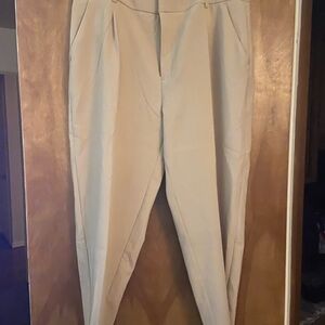 VENUS Cream Ankle Pants